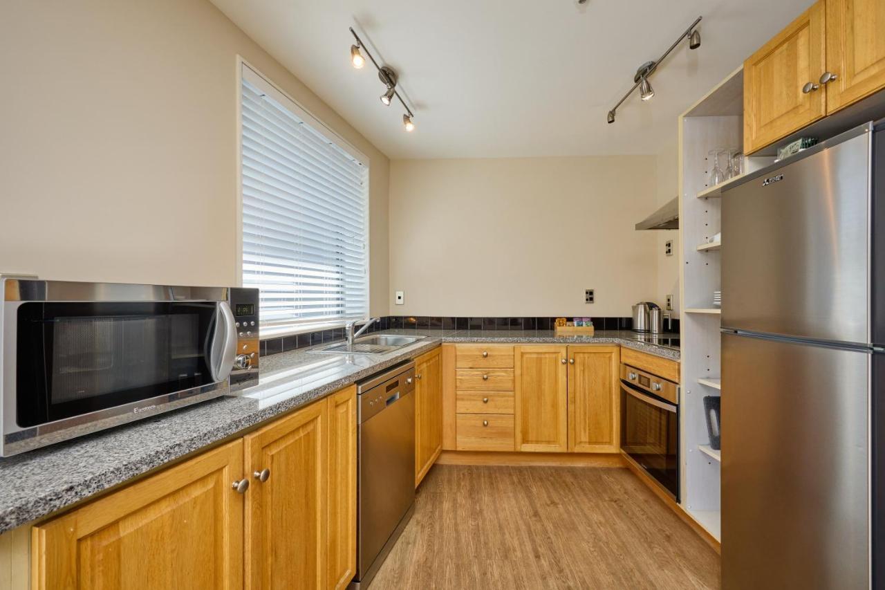 Kaikoura Waterfront Apartments Екстериор снимка