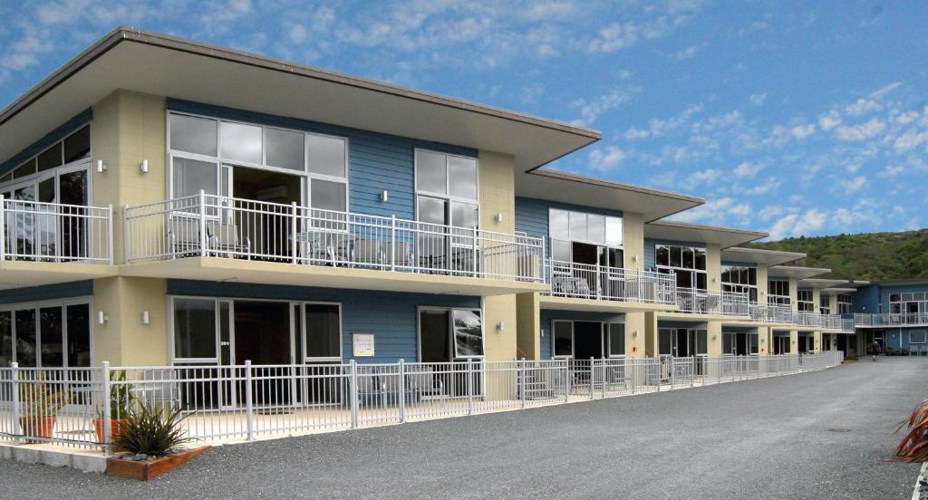 Kaikoura Waterfront Apartments Екстериор снимка